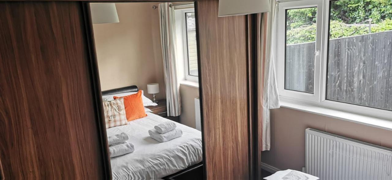 Spring Gardens Holiday Bungalow Cayton Εξωτερικό φωτογραφία
